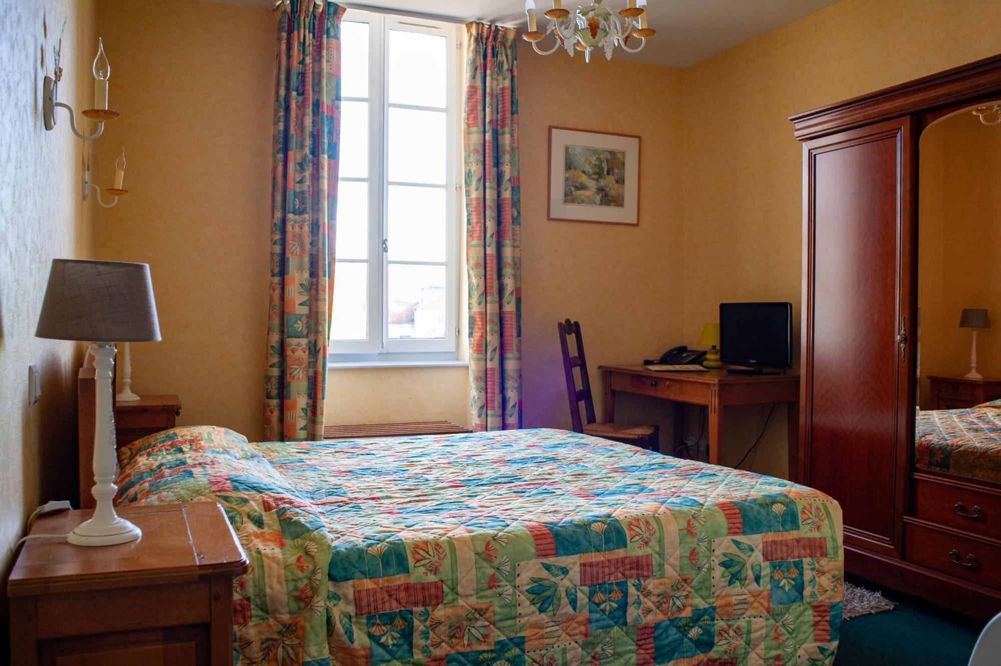 L'Hotel Du Nord - Quarré-les-Tombes المظهر الخارجي الصورة